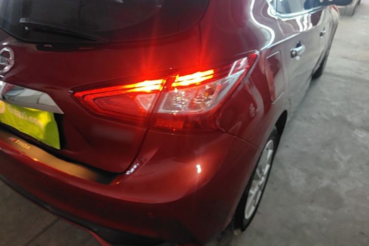 Used Nissan Tiida 2021 1.6L CVT Smart Drive Edition Exterior 3