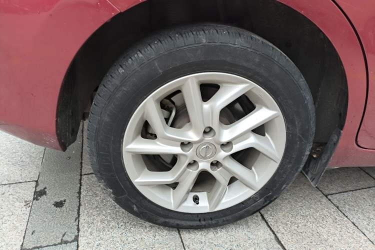 Used Nissan Tiida 2021 1.6L CVT Smart Drive Edition Exterior 5