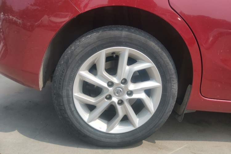 Used Nissan Tiida 2021 1.6L CVT Cool Edition Exterior 5