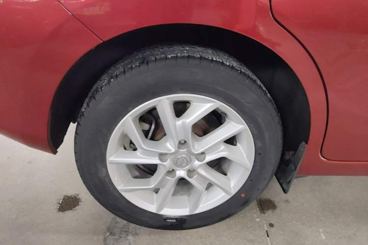 Used Nissan Tiida 2021 1.6L CVT Cool Edition Exterior 5