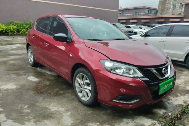 Used Nissan Tiida 2021 1.6L CVT Cool Edition Front Right 45 Deg