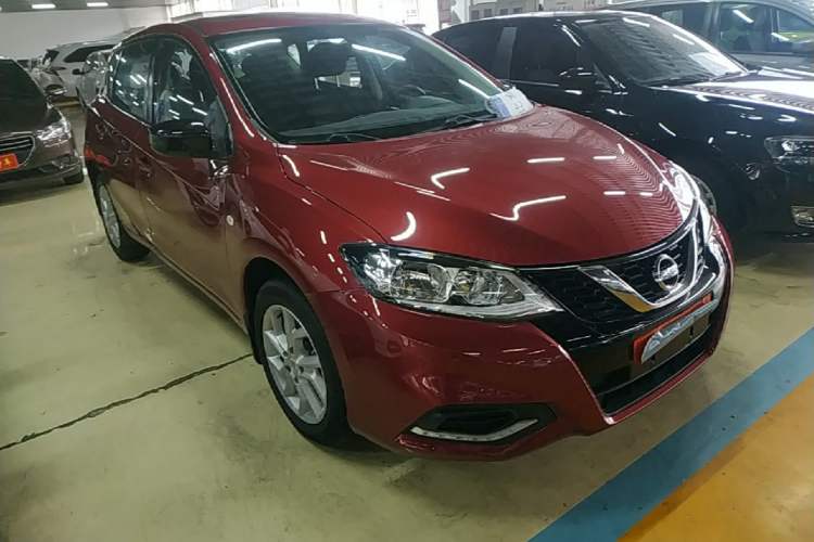 Used Nissan Tiida 2021 1.6L CVT Cool Edition Front Right 45 Deg