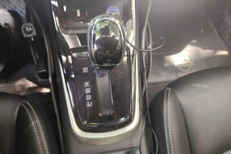 Used Nissan Tiida 2021 1.6L CVT Smart Drive Edition Gear Lever