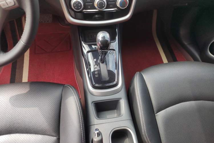 Used Nissan Tiida 2021 1.6L CVT Smart Drive Edition Gear Lever