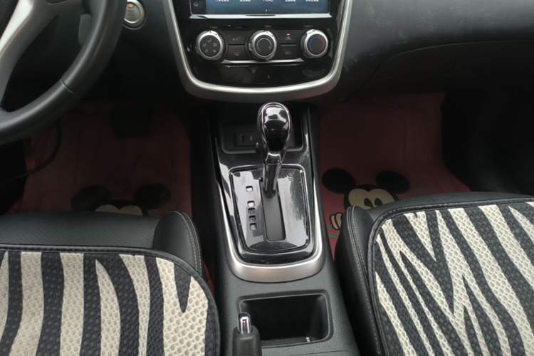 Used Nissan Tiida 2021 1.6L CVT Smart Drive Edition Gear Lever
