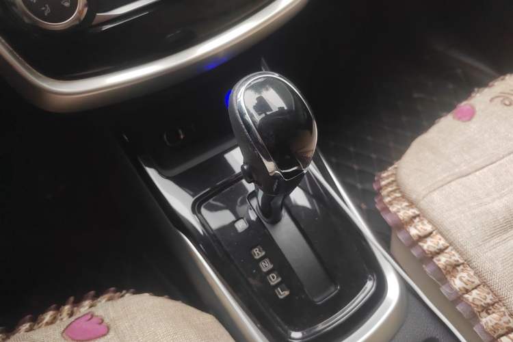 Used Nissan Tiida 2021 1.6L CVT Smart Drive Edition Gear Lever