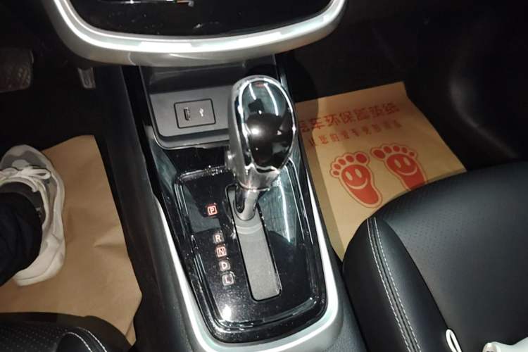 Used Nissan Tiida 2021 1.6L CVT Smart Drive Edition Gear Lever
