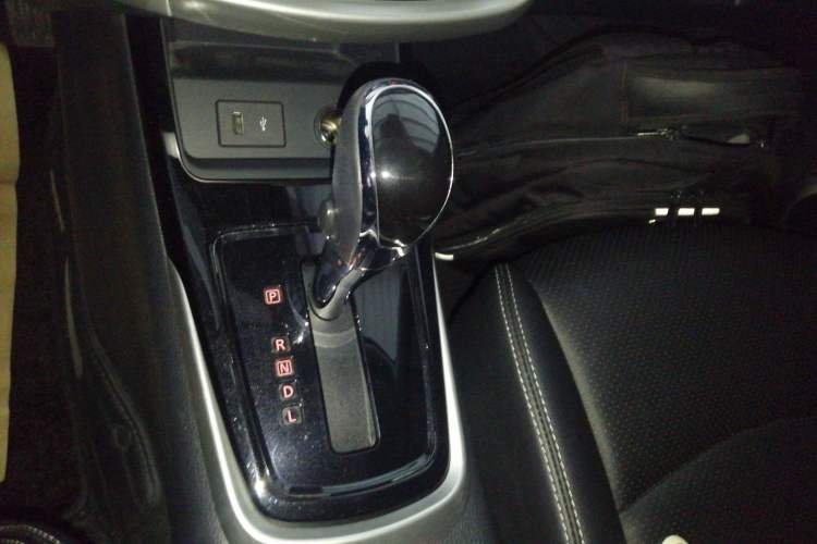 Used Nissan Tiida 2021 1.6L CVT Smart Drive Edition Gear Lever