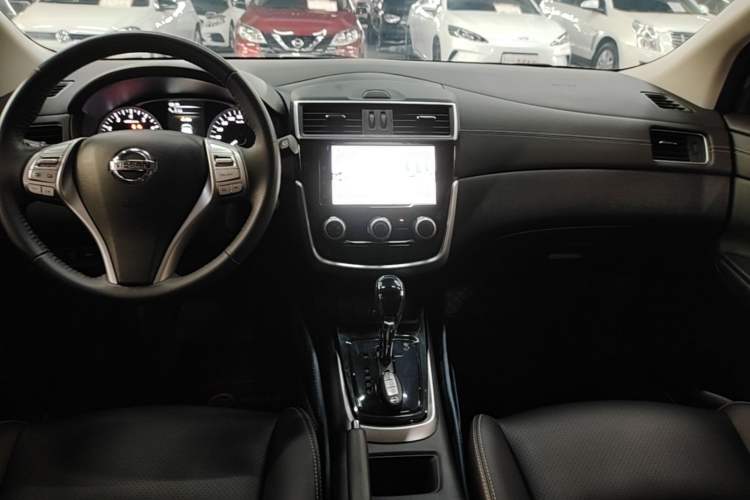 Used Nissan Tiida 2021 1.6L CVT Smart Drive Edition Gear Lever