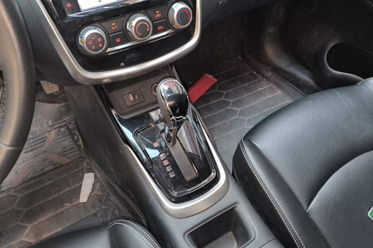 Used Nissan Tiida 2021 1.6L CVT Smart Drive Edition Gear Lever