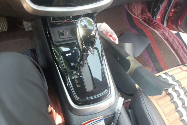 Used Nissan Tiida 2021 1.6L CVT Smart Drive Edition Gear Lever