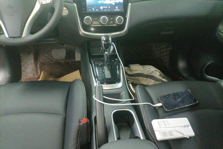 Used Nissan Tiida 2021 1.6L CVT Smart Drive Edition Gear Lever