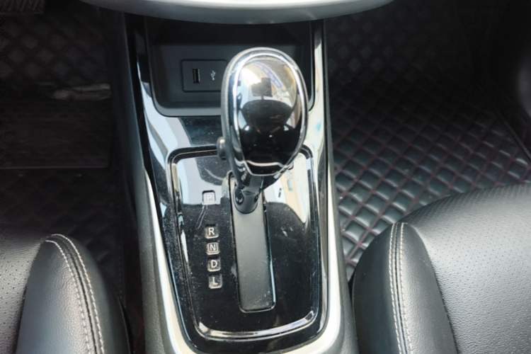 Used Nissan Tiida 2021 1.6L CVT Smart Drive Edition Gear Lever