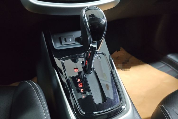 Used Nissan Tiida 2021 1.6L CVT Smart Drive Edition Gear Lever