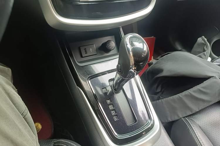 Used Nissan Tiida 2021 1.6L CVT Smart Drive Edition Gear Lever