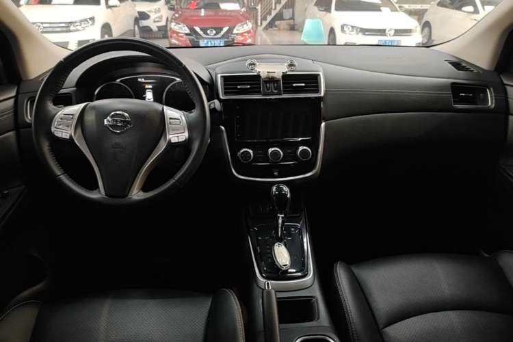 Used Nissan Tiida 2021 1.6L CVT Smart Drive Edition Gear Lever