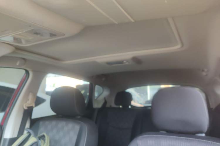 Used Nissan Tiida 2021 1.6L CVT Cool Edition Headliner