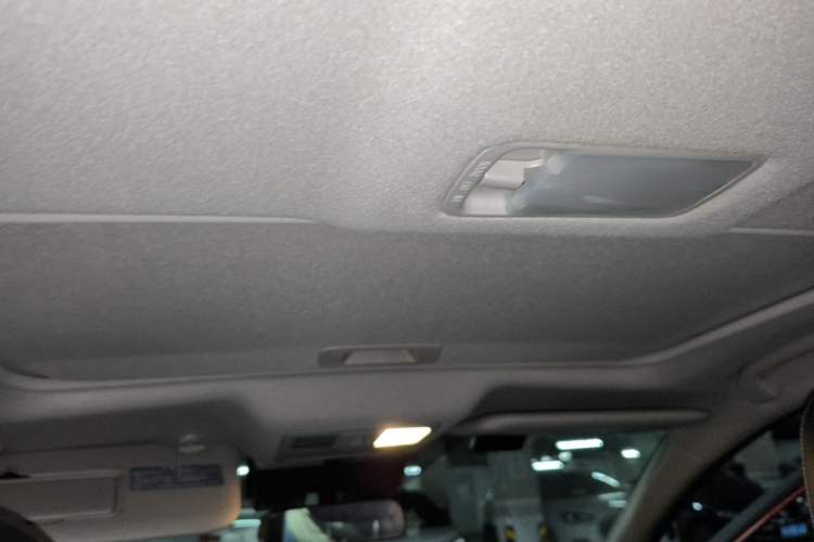 Used Nissan Tiida 2021 1.6L CVT Smart Drive Edition Headliner
