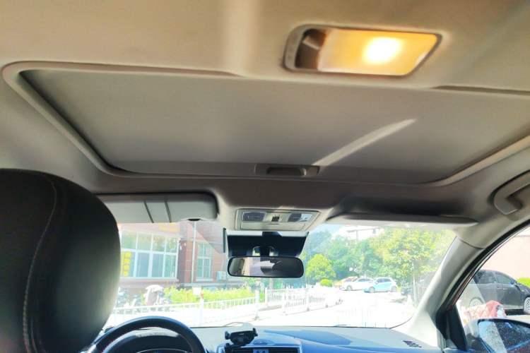 Used Nissan Tiida 2021 1.6L CVT Smart Drive Edition Headliner