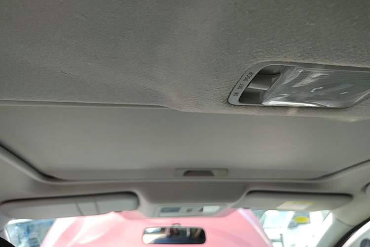 Used Nissan Tiida 2021 1.6L CVT Cool Edition Headliner