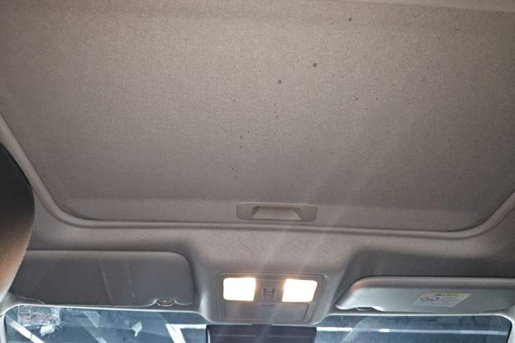 Used Nissan Tiida 2021 1.6L CVT Smart Drive Edition Headliner
