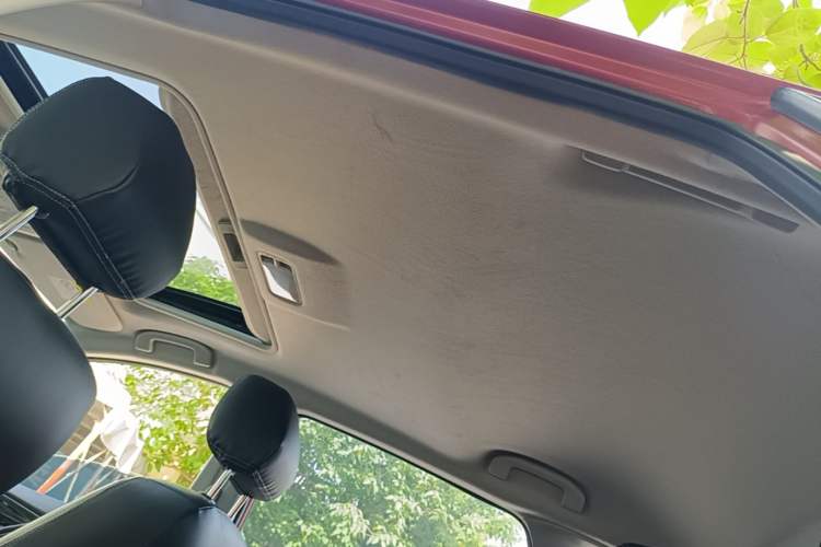 Used Nissan Tiida 2021 1.6L CVT Cool Edition Headliner