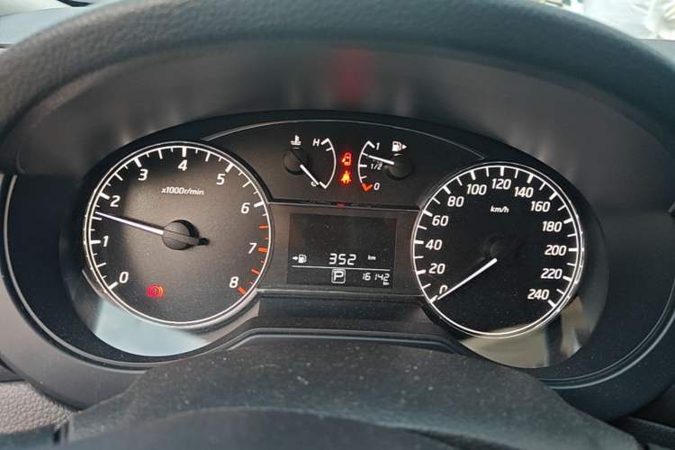 Used Nissan Tiida 2021 1.6L CVT Cool Edition Instrument Cluster