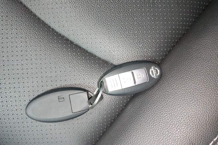 Used Nissan Tiida 2021 1.6L CVT Smart Drive Edition Interior 1