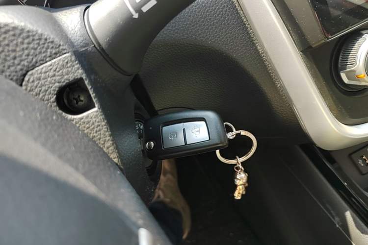 Used Nissan Tiida 2021 1.6L CVT Cool Edition Interior 1