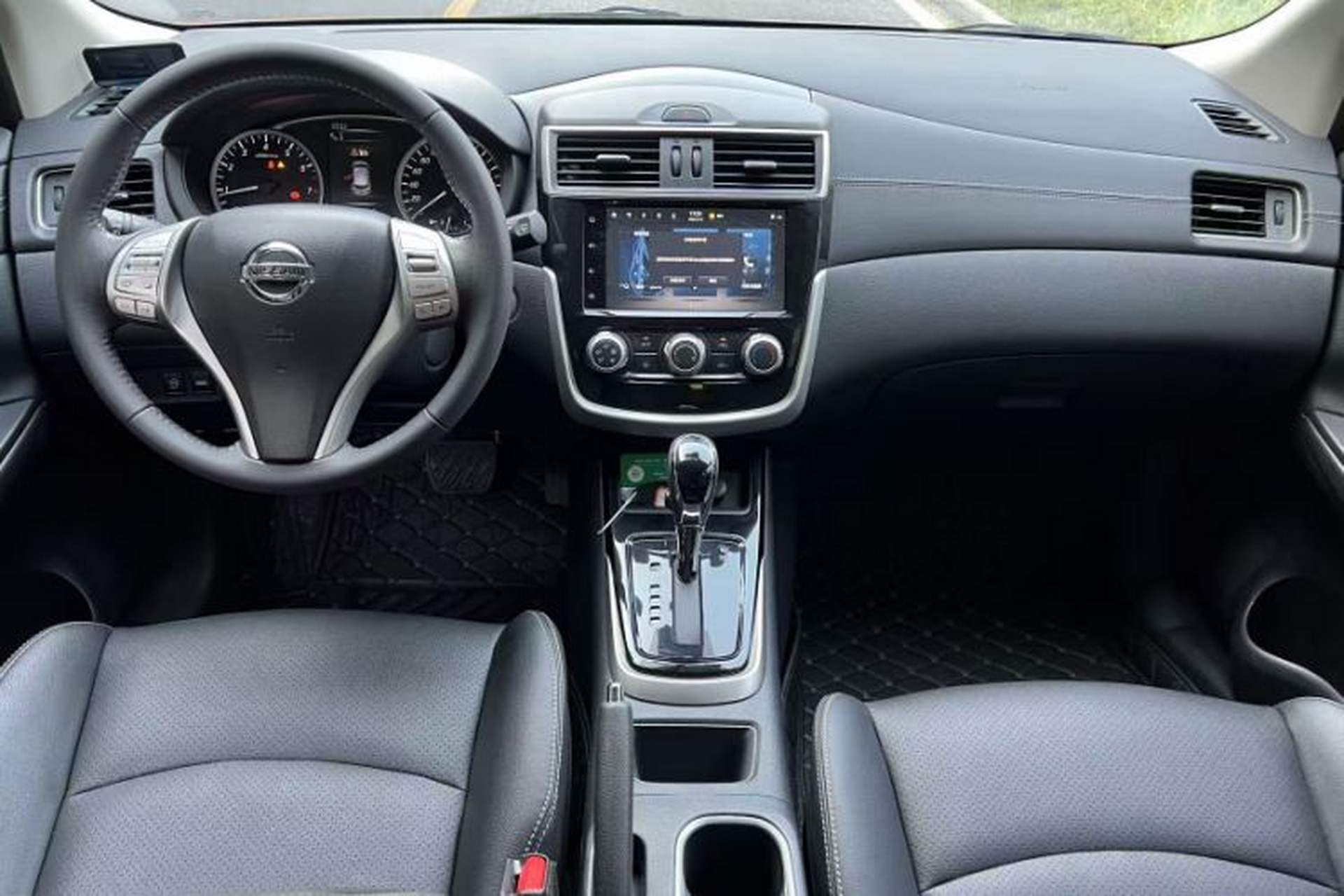 Used Nissan Tiida 2021 1.6L CVT Smart Drive Edition Interior 2