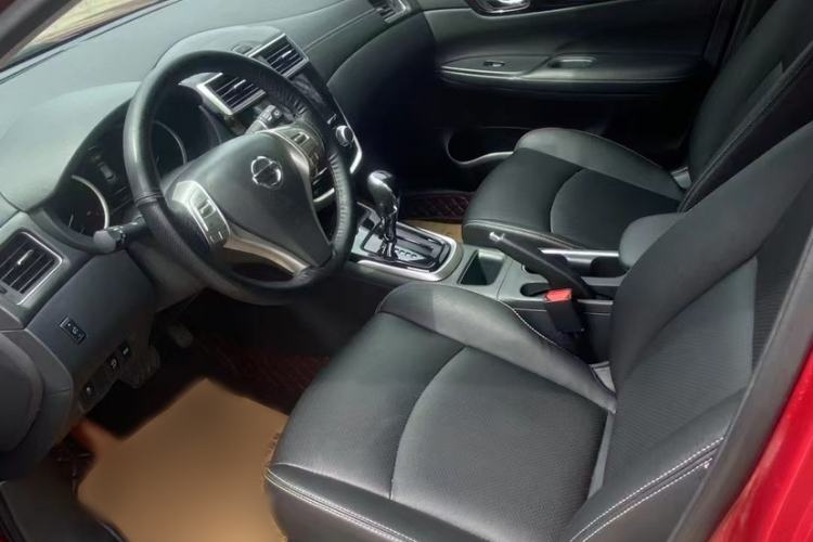 Used Nissan Tiida 2021 1.6L CVT Smart Drive Edition Interior 2