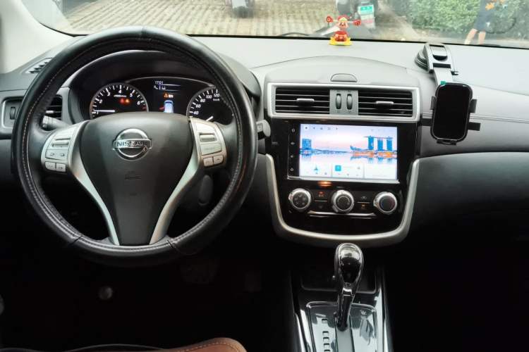 Used Nissan Tiida 2021 1.6L CVT Smart Drive Edition Interior 2