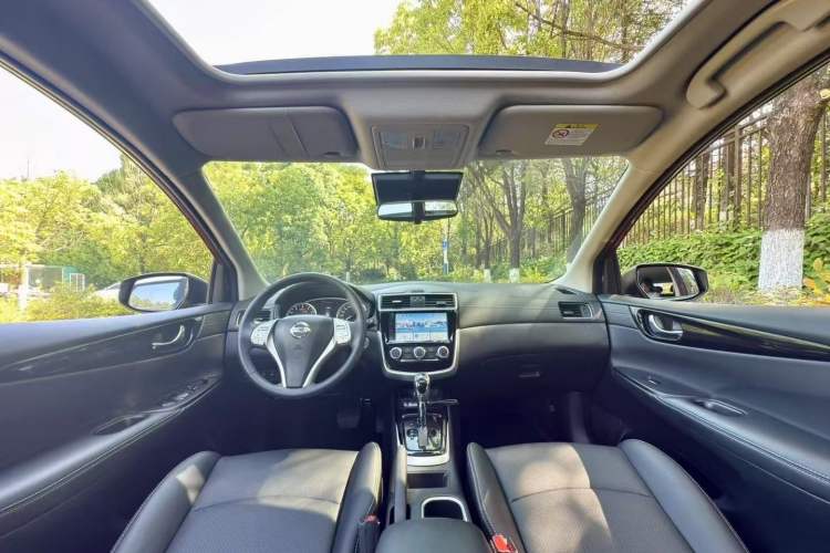 Used Nissan Tiida 2021 1.6L CVT Smart Drive Edition Interior 3