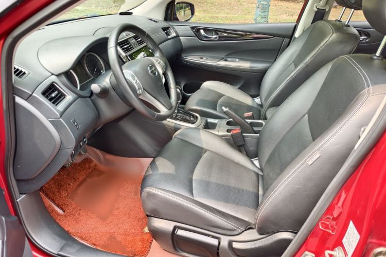 Used Nissan Tiida 2021 1.6L CVT Smart Drive Edition Interior 7