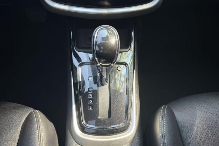 Used Nissan Tiida 2021 1.6L CVT Smart Drive Edition Interior 7