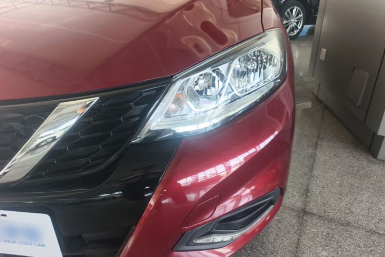 Used Nissan Tiida 2021 1.6L CVT Cool Edition Left Front Headlight