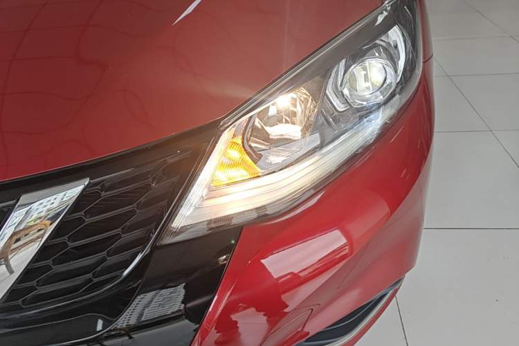 Used Nissan Tiida 2021 1.6L CVT Smart Drive Edition Left Front Headlight