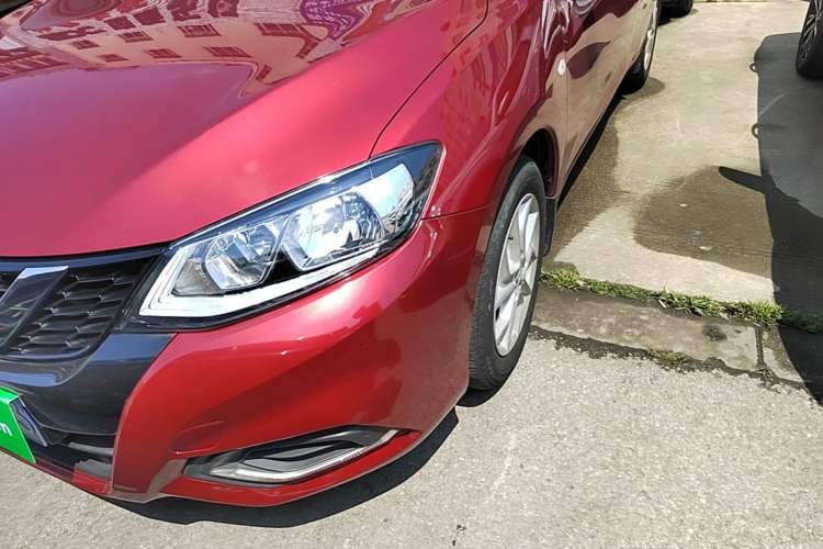 Used Nissan Tiida 2021 1.6L CVT Cool Edition Left Front Headlight