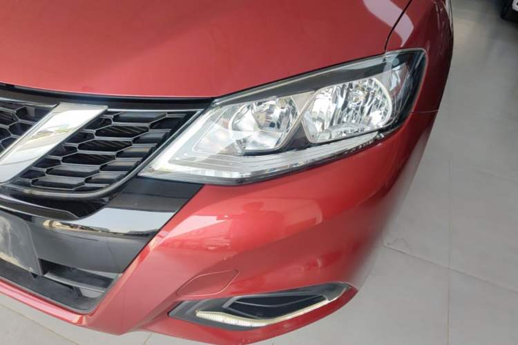 Used Nissan Tiida 2021 1.6L CVT Cool Edition Left Front Headlight