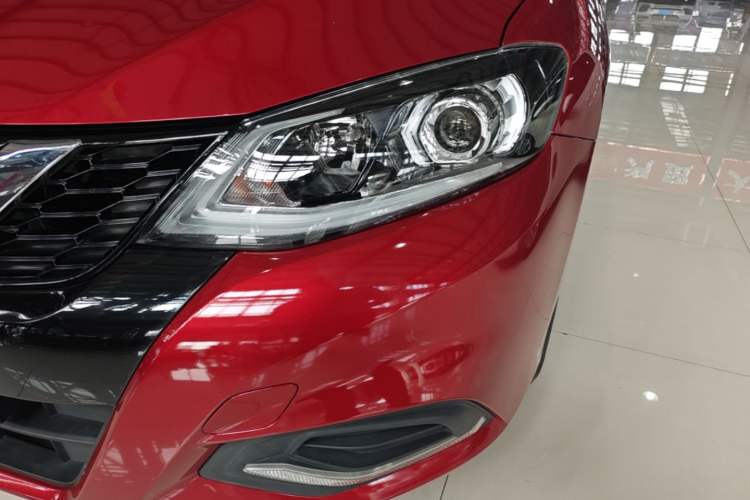 Used Nissan Tiida 2021 1.6L CVT Smart Drive Edition Left Front Headlight