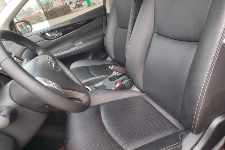 Used Nissan Tiida 2021 1.6L CVT Smart Drive Edition Left Front Seat