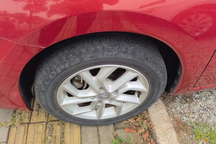 Used Nissan Tiida 2021 1.6L CVT Smart Drive Edition Left Front Wheel Hub