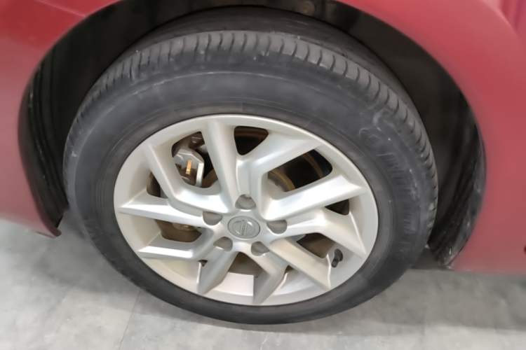 Used Nissan Tiida 2021 1.6L CVT Smart Drive Edition Left Front Wheel Hub