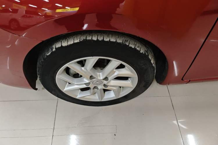 Used Nissan Tiida 2021 1.6L CVT Smart Drive Edition Left Front Wheel Hub