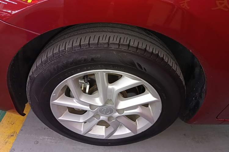 Used Nissan Tiida 2021 1.6L CVT Smart Drive Edition Left Front Wheel Hub