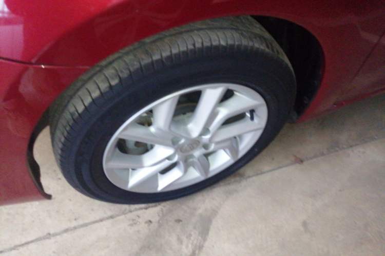 Used Nissan Tiida 2021 1.6L CVT Smart Drive Edition Left Front Wheel Hub