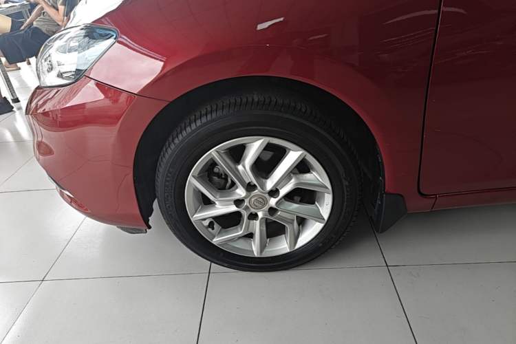 Used Nissan Tiida 2021 1.6L CVT Smart Drive Edition Left Front Wheel Hub