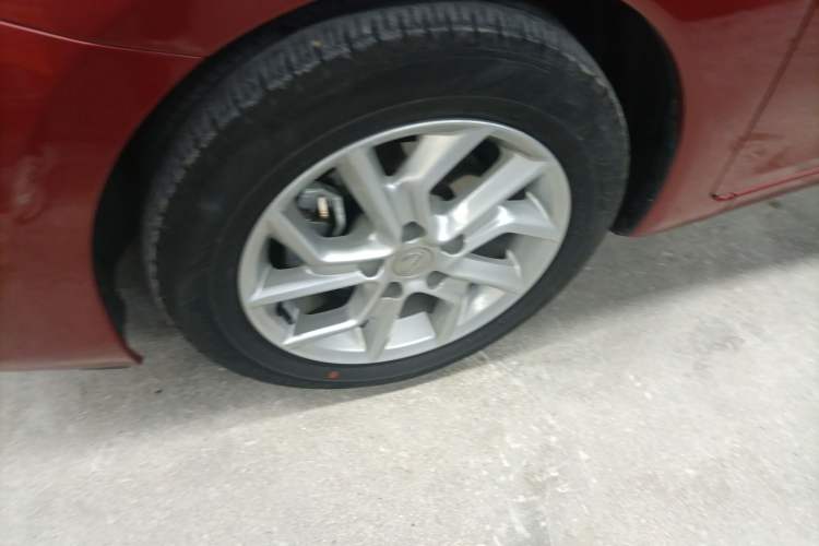 Used Nissan Tiida 2021 1.6L CVT Smart Drive Edition Left Front Wheel Hub