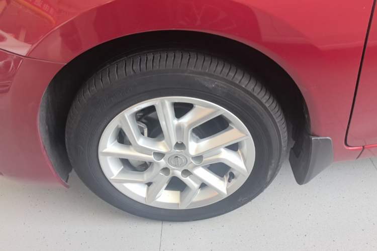 Used Nissan Tiida 2021 1.6L CVT Smart Drive Edition Left Front Wheel Hub