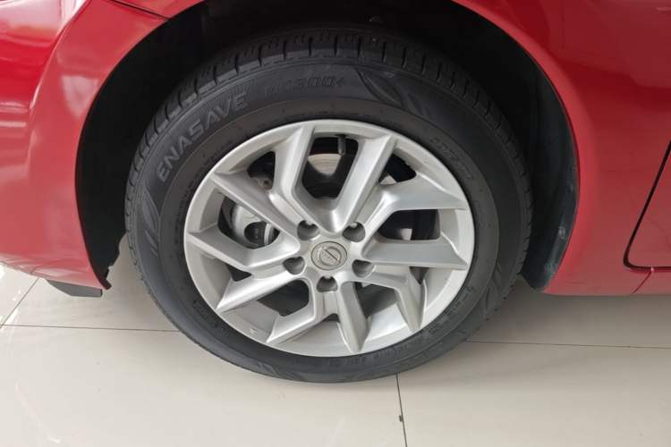 Used Nissan Tiida 2021 1.6L CVT Smart Drive Edition Left Front Wheel Hub